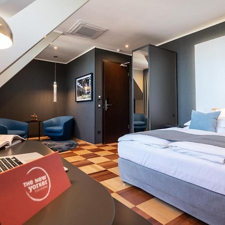 The New Yorker Hotel Koeln-Messe ภายนอก รูปภาพ