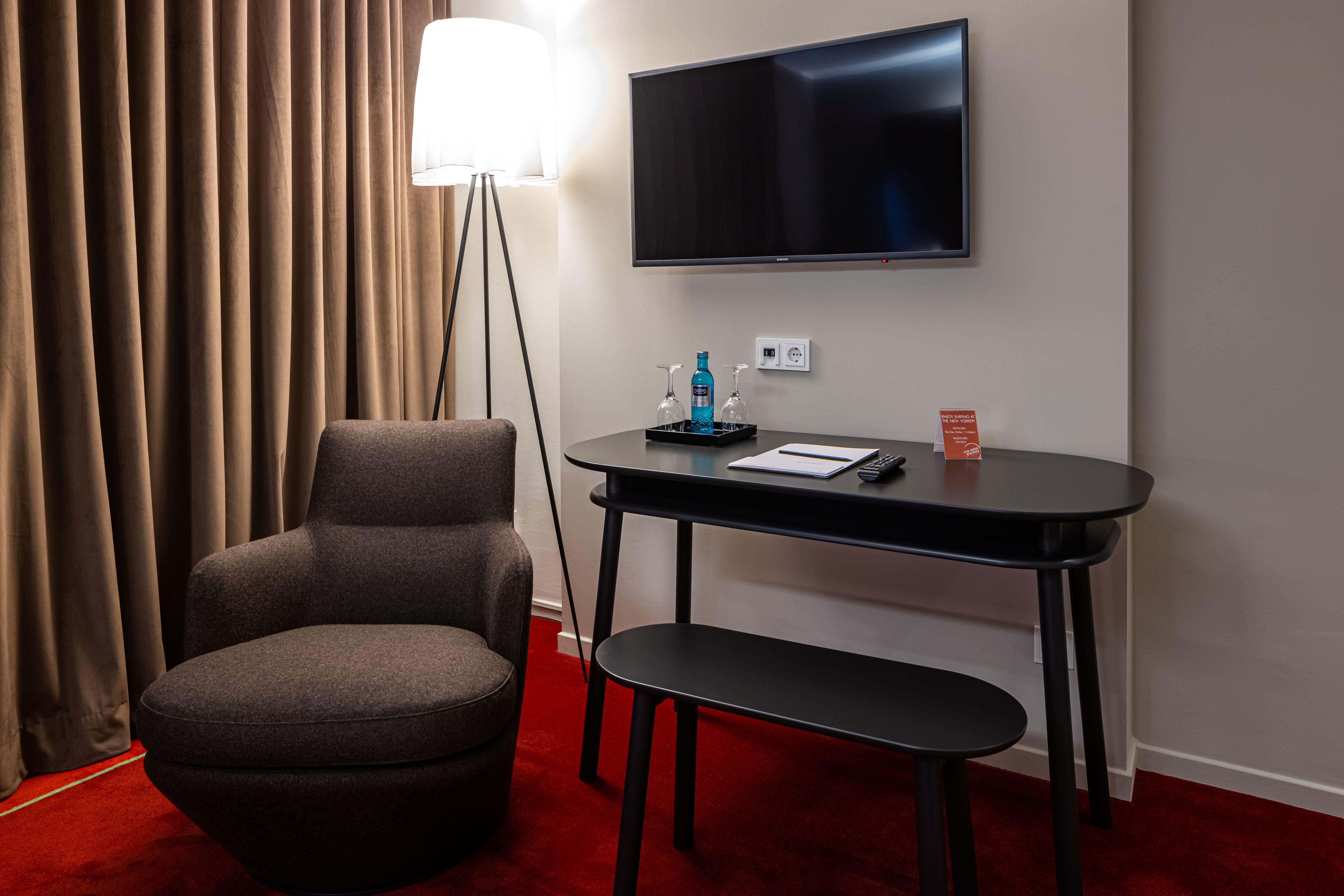 The New Yorker Hotel Koeln-Messe ภายนอก รูปภาพ